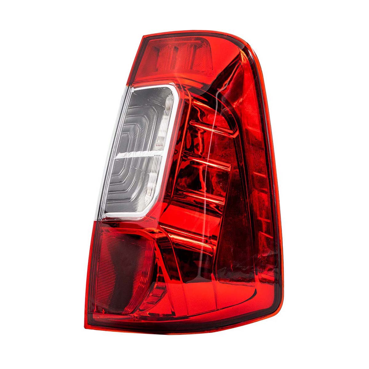 CALAVERA NISSAN NP300 CIL: 4L POS: IZQUIERDO CAR: BICO MOT: 2.4L