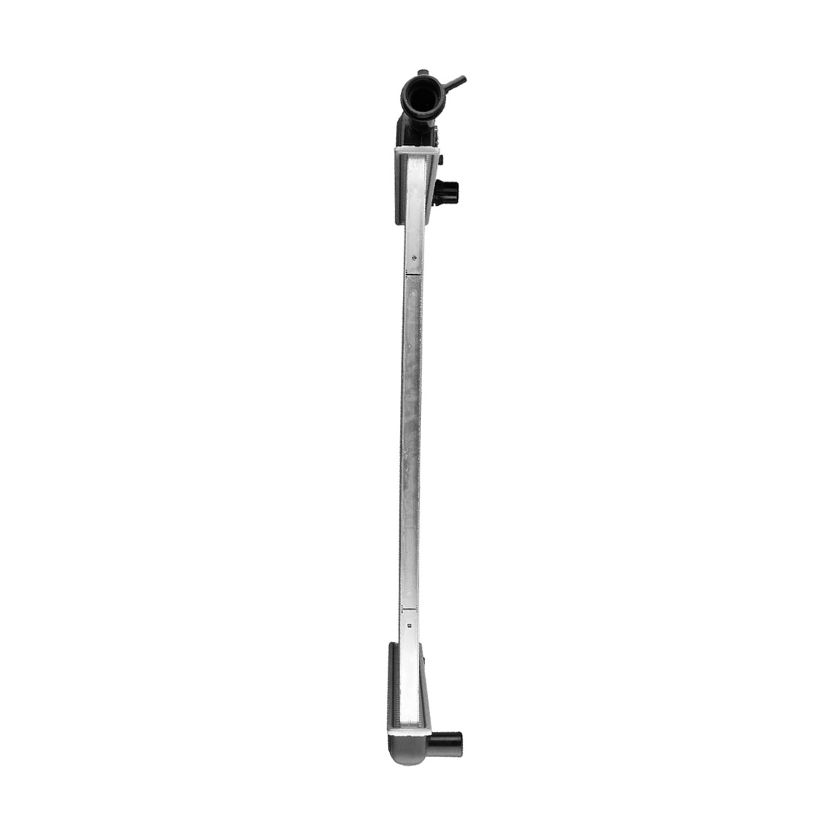 RADIADOR PLASTICO GENERAL MOTORS EXPRE CIL: 8V POS: TRANSMISION AUTOMATICA CAR: CAA 26MM