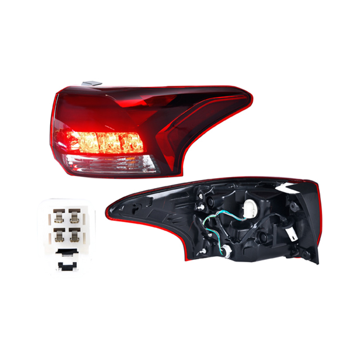 CALAVERA MITSUBISHI OUTLA CIL: 4L POS: EXTERNO/EXTERIOR DERECHO CAR: BICO MOT: 2.4L