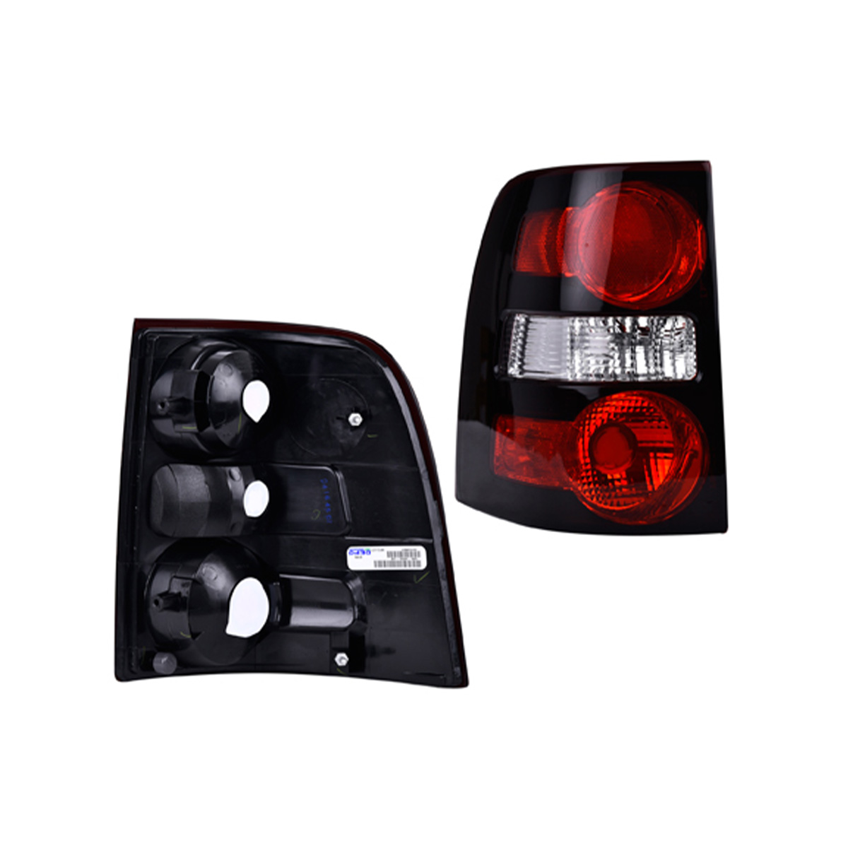 CALAVERA FORD EXPLO CIL: 6V POS: IZQUIERDO CAR: BICO MOT: 4.0L