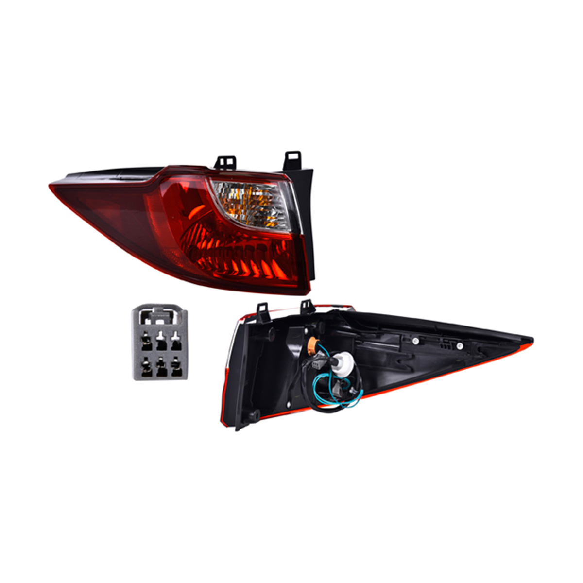 CALAVERA MAZDA MAZD5 CIL: 4L POS: EXTERNO/EXTERIOR IZQUIERDO CAR: BICO MOT: 2.5L