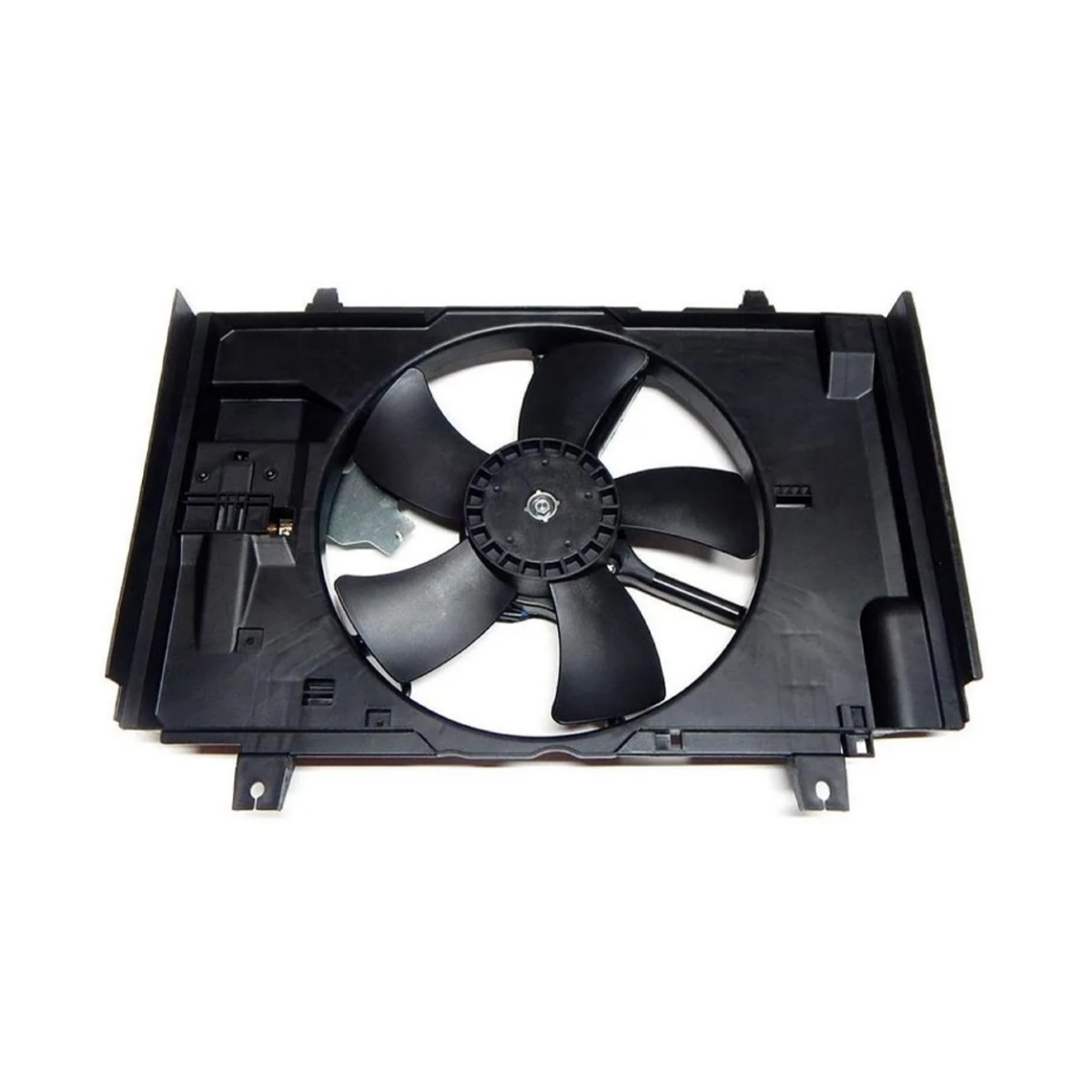 MOTOVENTILADOR NISSAN TIIDA CIL: 4L COMP CAR: 2TER 5AS