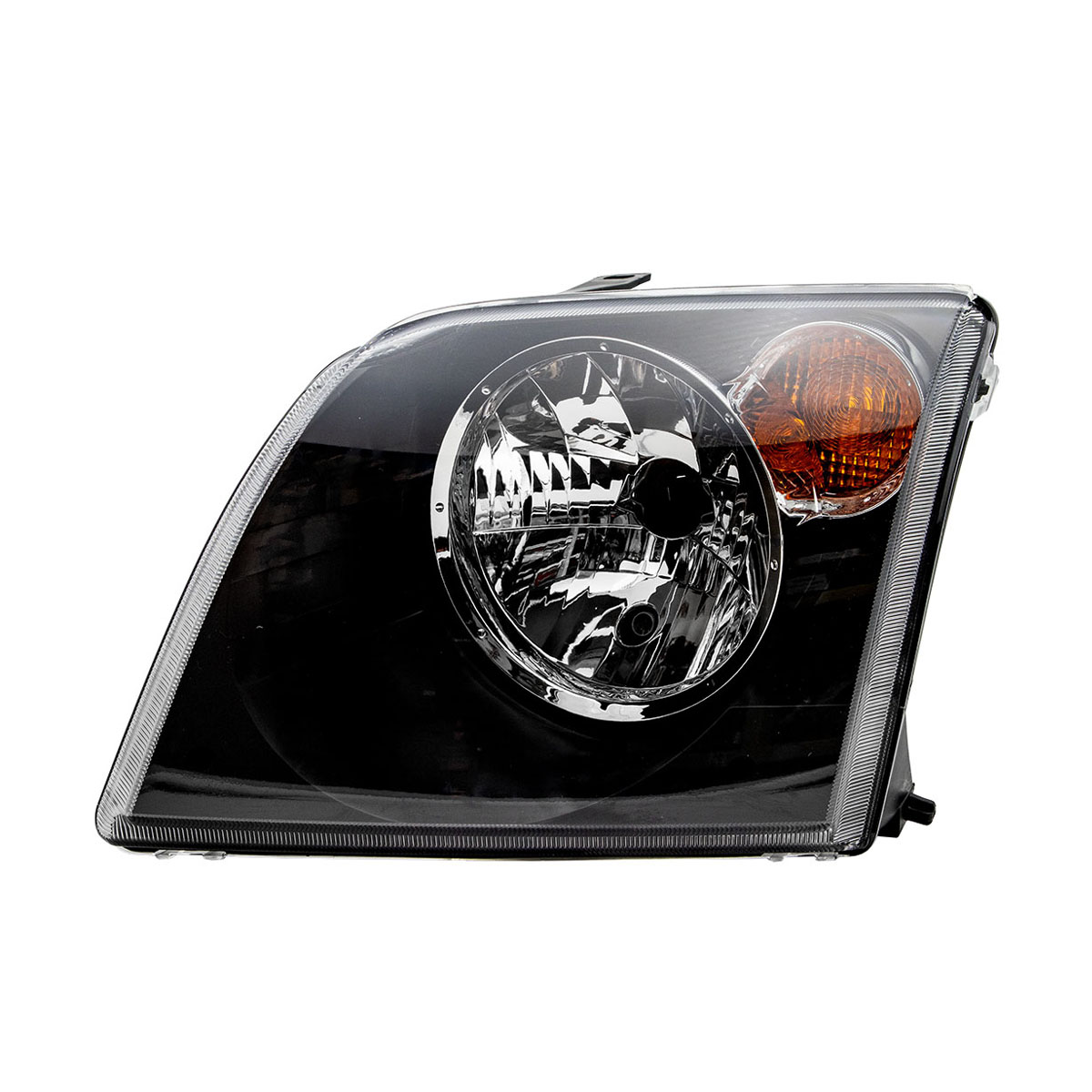 FARO LUZ FORD ECO-S CIL: 4L POS: IZQUIERDO CAR: LISO NEGR