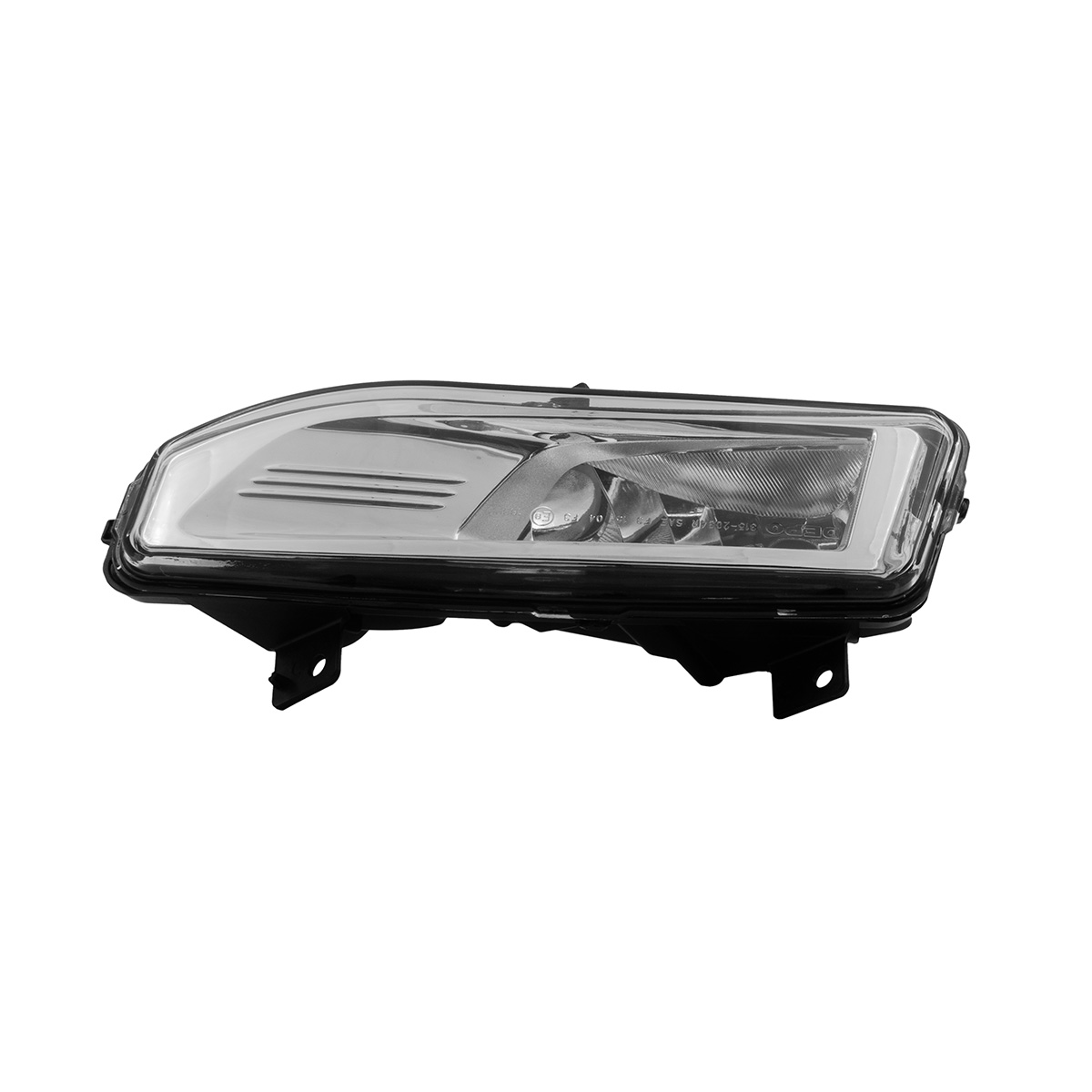FARO AUXILIAR NISSAN VERSA CIL: 4L POS: DERECHO  MOT: 1.6L